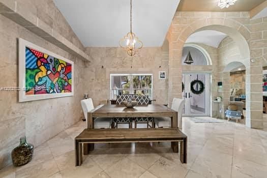 For Sale: $899,000 (3 beds, 2 baths, 2034 Square Feet)