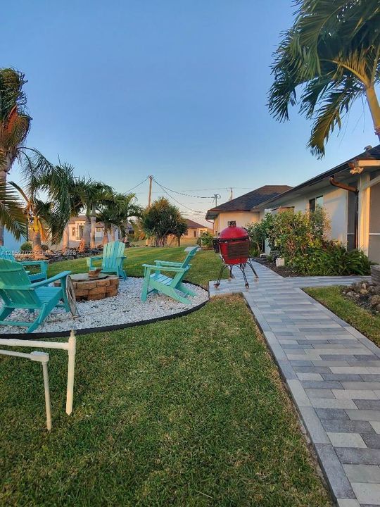 For Sale: $899,000 (3 beds, 2 baths, 2034 Square Feet)