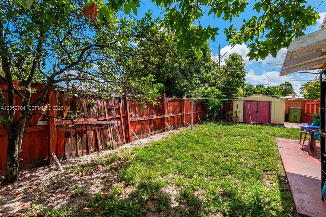 For Sale: $625,000 (4 beds, 2 baths, 1650 Square Feet)