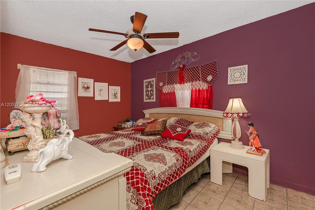 For Sale: $625,000 (4 beds, 2 baths, 1650 Square Feet)