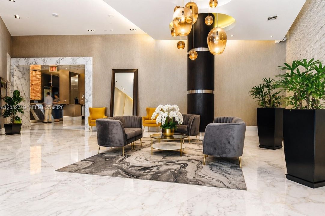 В аренду: $2,600 (1 спален, 1 ванн, 737 Квадратных фут)