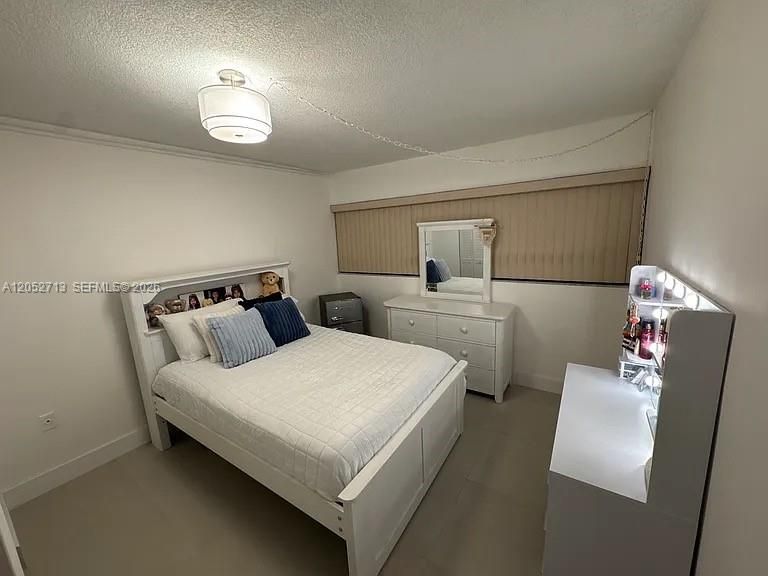 For Rent: $3,500 (3 beds, 3 baths, 1471 Square Feet)