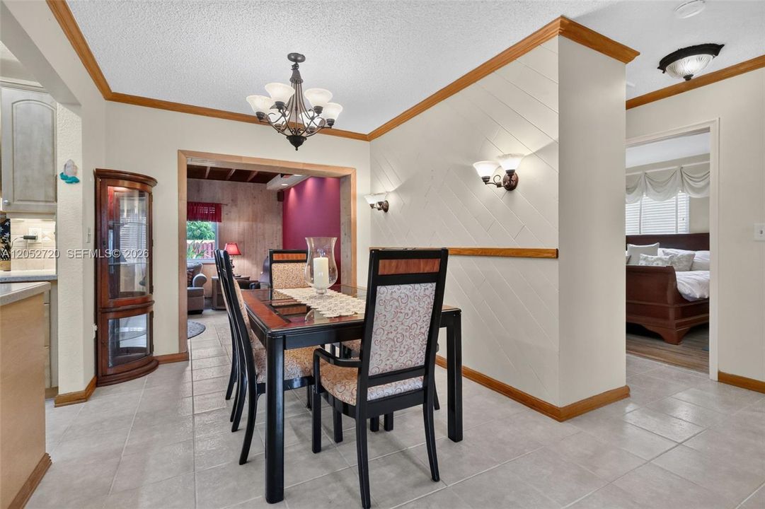 Active With Contract: $539,900 (3 beds, 2 baths, 1574 Square Feet)