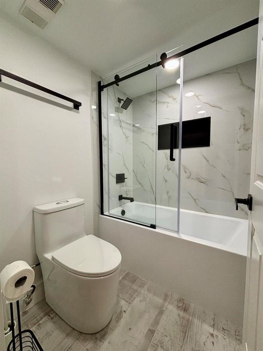 Bathtub