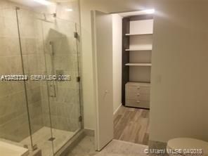 For Rent: $4,600 (1 beds, 2 baths, 1047 Square Feet)