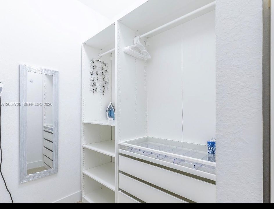 На продажу: $980,000 (4 спален, 3 ванн, 2511 Квадратных фут)