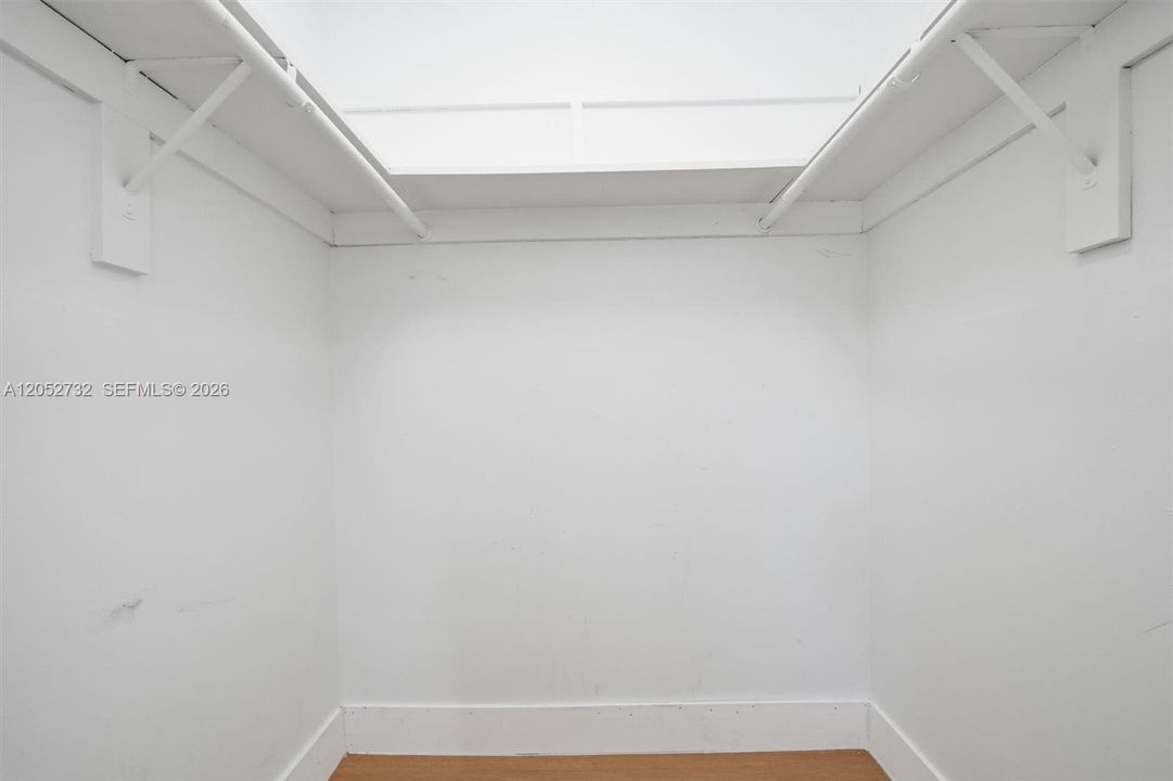 На продажу: $450,000 (2 спален, 2 ванн, 1000 Квадратных фут)