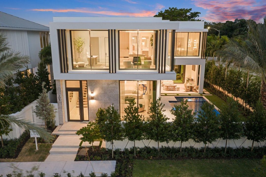 305 Grove Place - 75.jpg-SMALL