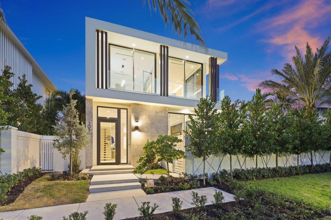 305 Grove Place - 79.jpg-SMALL