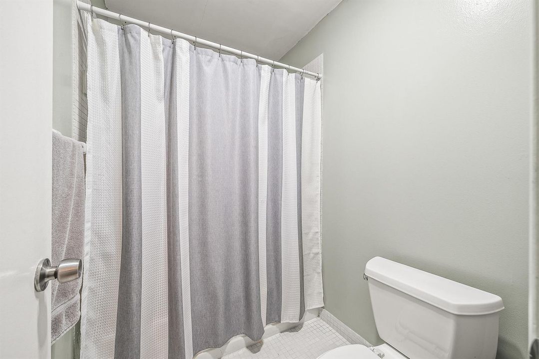 Main Bathroom