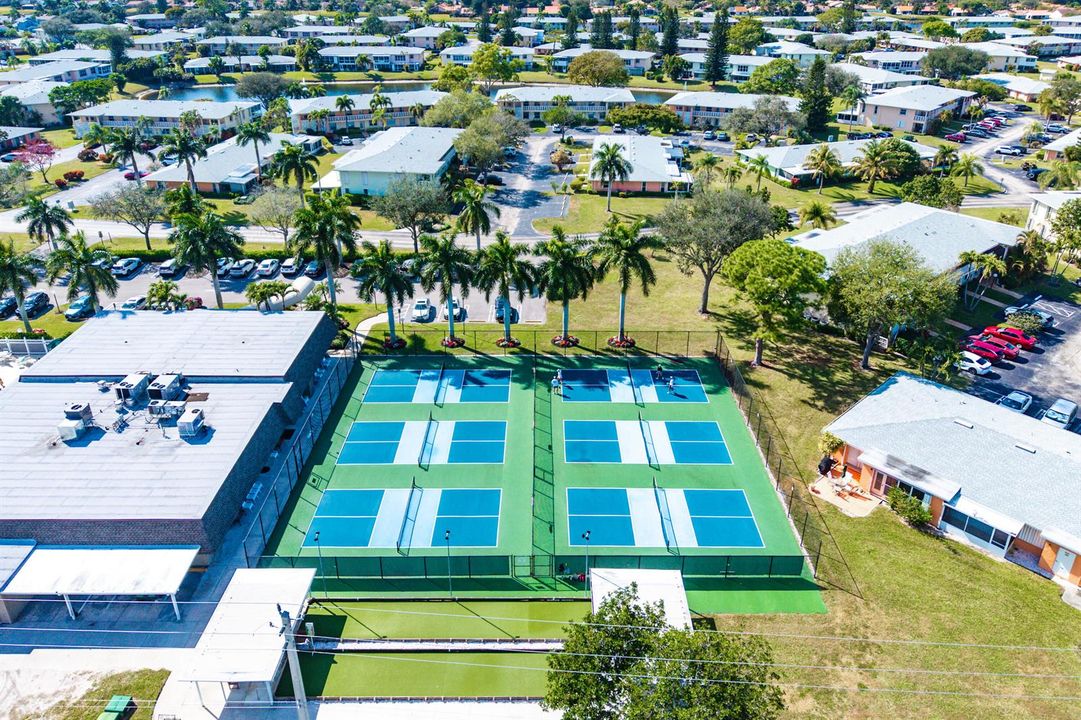 Tennis