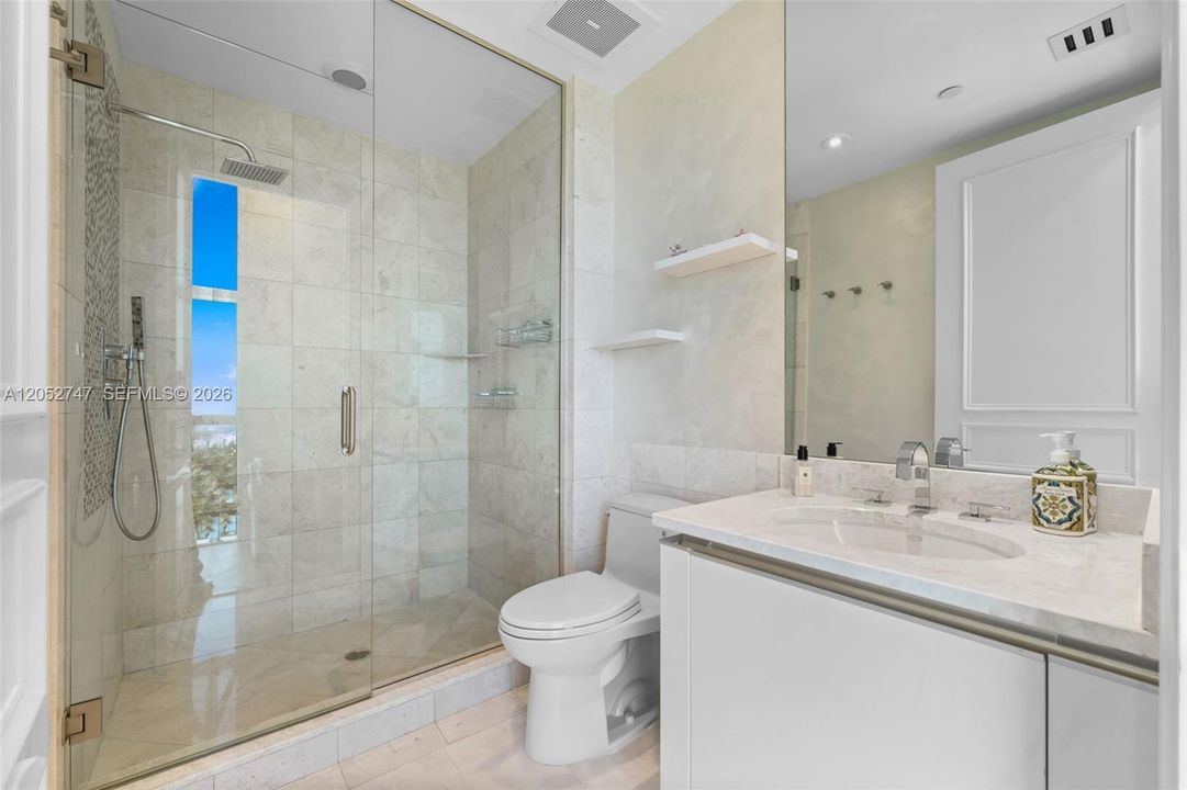 For Sale: $4,699,000 (3 beds, 5 baths, 3480 Square Feet)