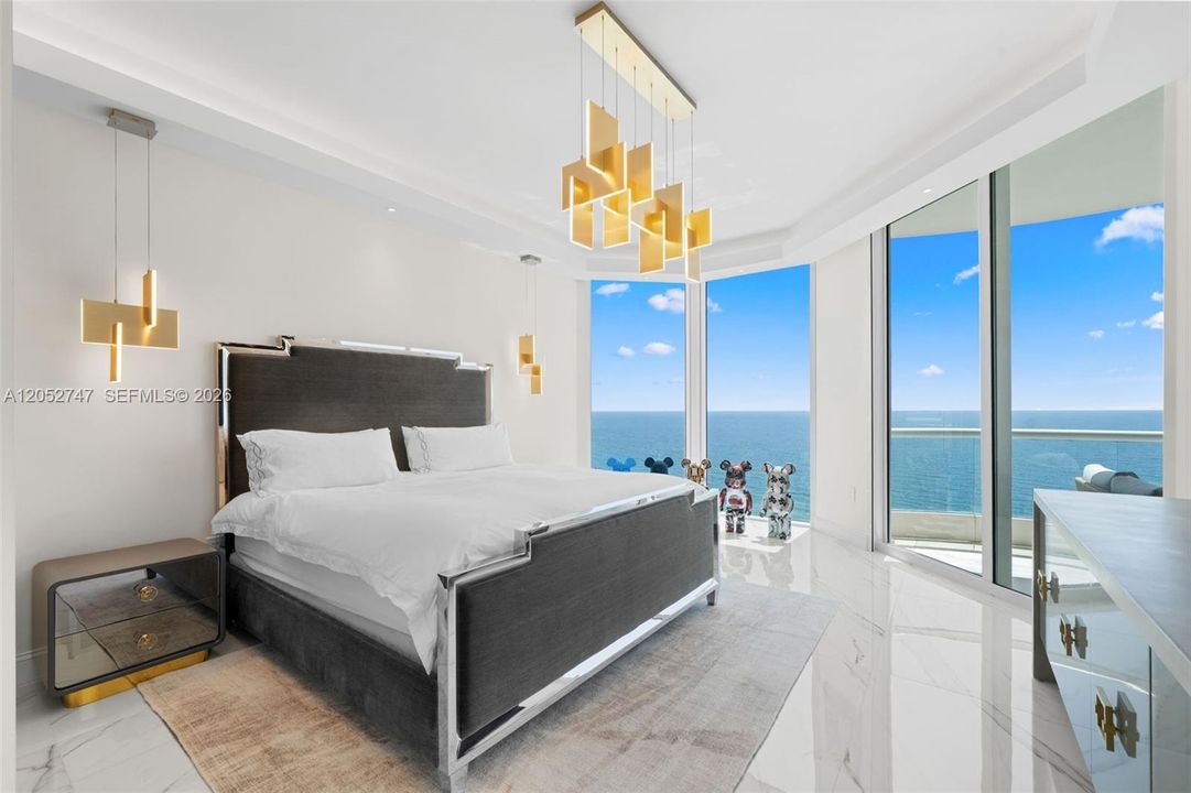 For Sale: $4,699,000 (3 beds, 5 baths, 3480 Square Feet)