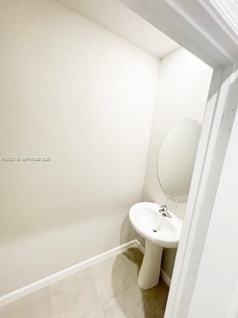 For Rent: $2,699 (3 beds, 2 baths, 1475 Square Feet)