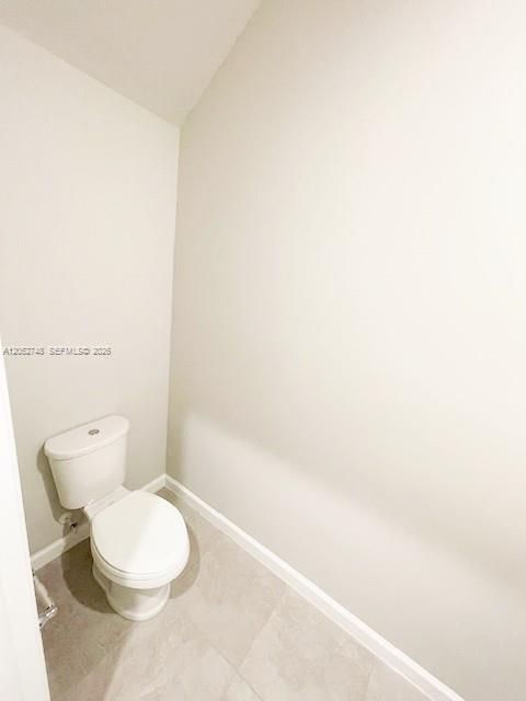 For Rent: $2,699 (3 beds, 2 baths, 1475 Square Feet)