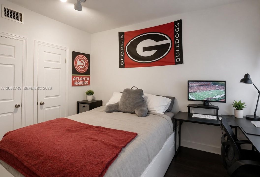 For Rent: $9,000 (4 beds, 3 baths, 2326 Square Feet)