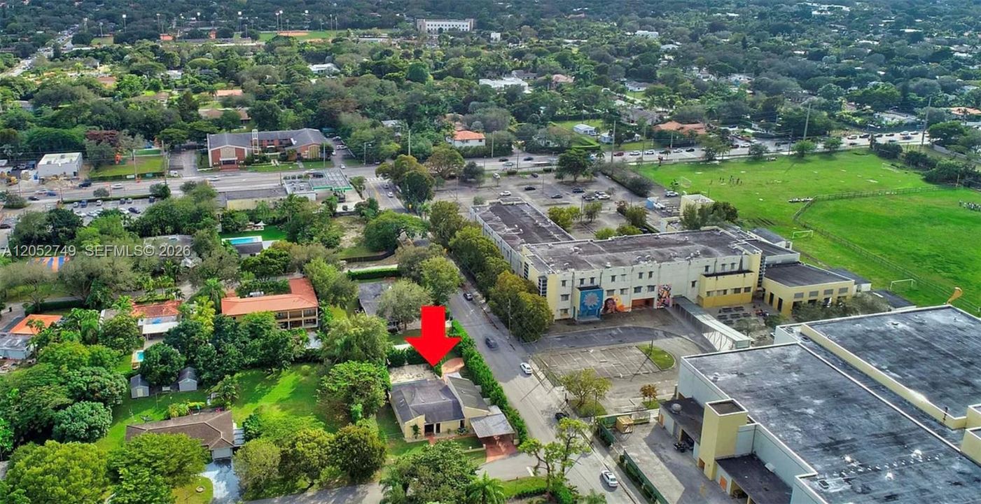For Rent: $9,000 (4 beds, 3 baths, 2326 Square Feet)