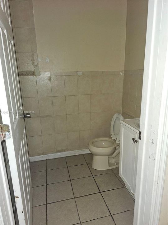 En Venta: $369,000 (3 camas, 3 baños, 1432 Pies cuadrados)