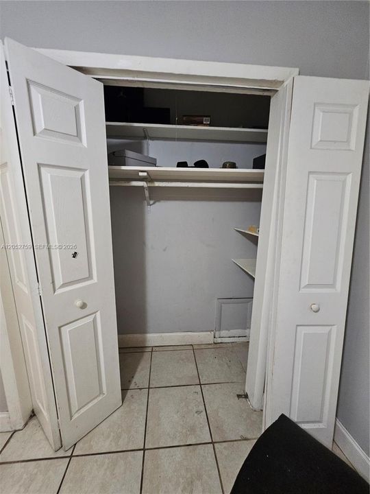 En Venta: $369,000 (3 camas, 3 baños, 1432 Pies cuadrados)