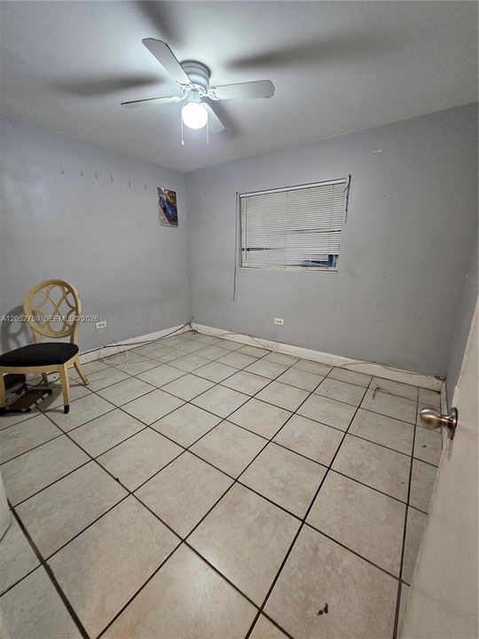 En Venta: $369,000 (3 camas, 3 baños, 1432 Pies cuadrados)
