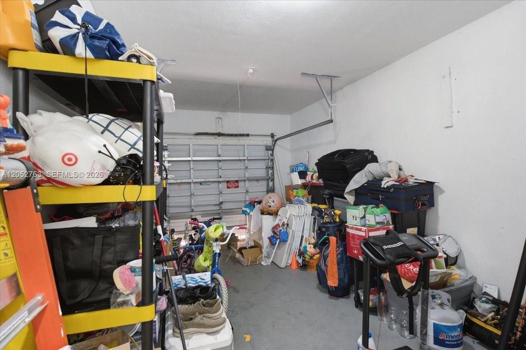 En Renta: $2,750 (4 camas, 2 baños, 1546 Pies cuadrados)