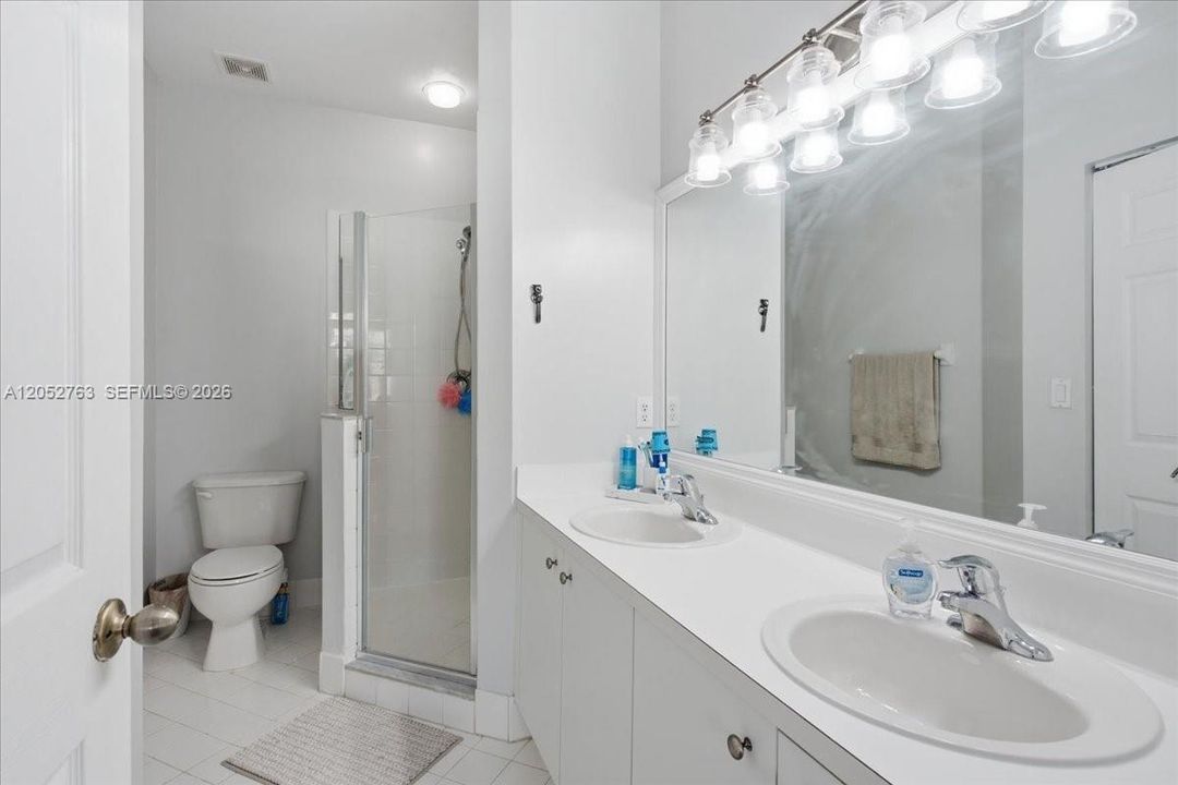En Renta: $2,750 (4 camas, 2 baños, 1546 Pies cuadrados)