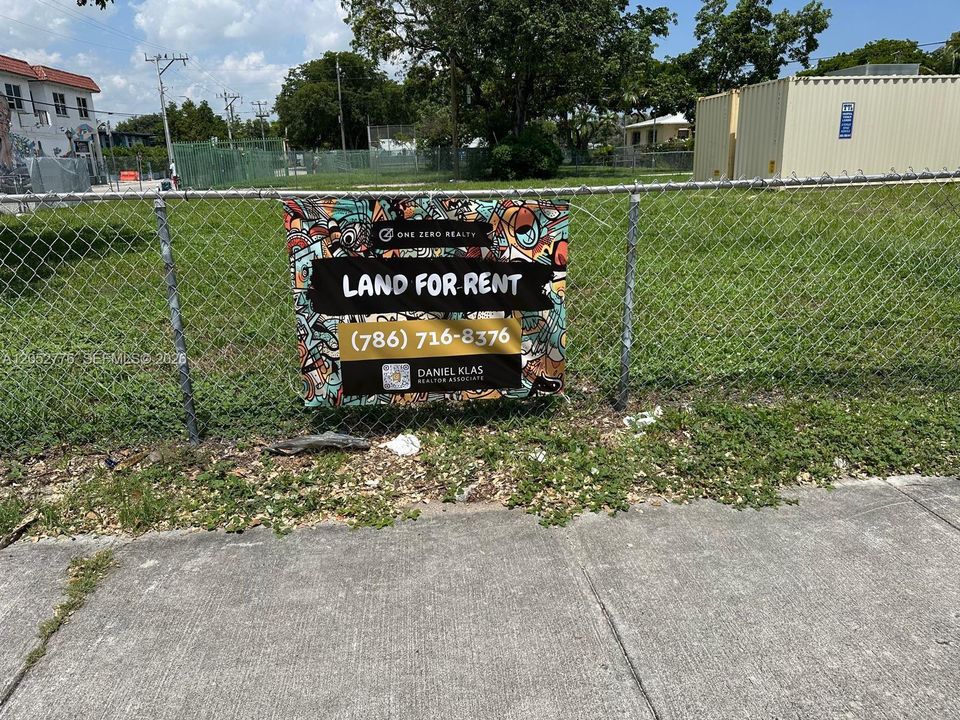 For Sale: $15,000 (0.34 acres)