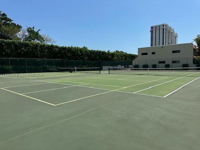 En Venta: $450,000 (2 camas, 2 baños, 1507 Pies cuadrados)