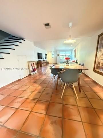 En Venta: $450,000 (2 camas, 2 baños, 1507 Pies cuadrados)