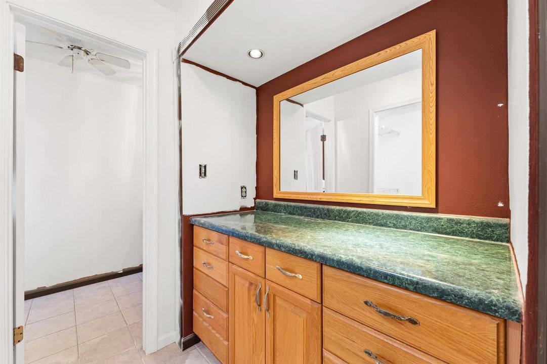 A7R00983