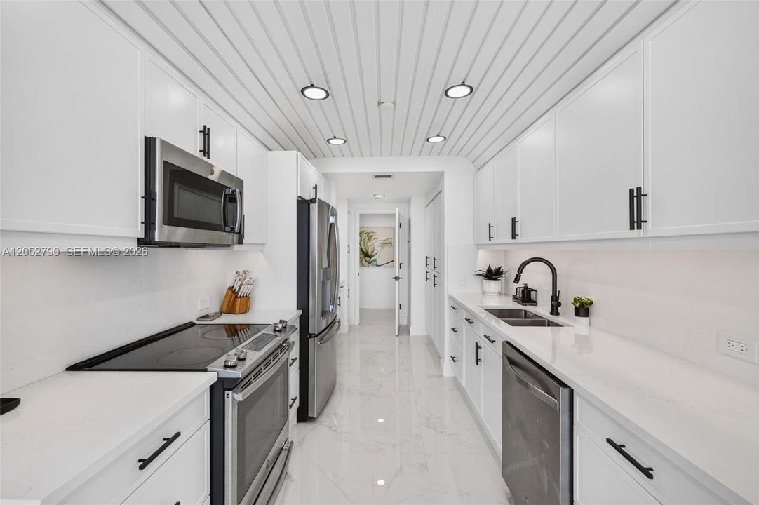 En Venta: $1,150,000 (2 camas, 2 baños, 1910 Pies cuadrados)