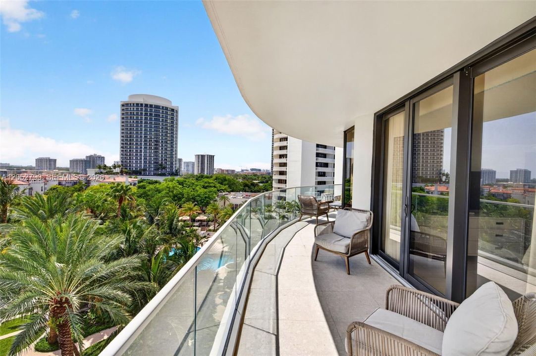 En Venta: $1,150,000 (2 camas, 2 baños, 1910 Pies cuadrados)