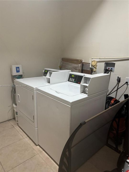 В аренду: $2,900 (3 спален, 1 ванн, 1170 Квадратных фут)