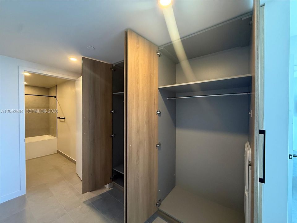 For Rent: $3,300 (1 beds, 1 baths, 0 Square Feet)