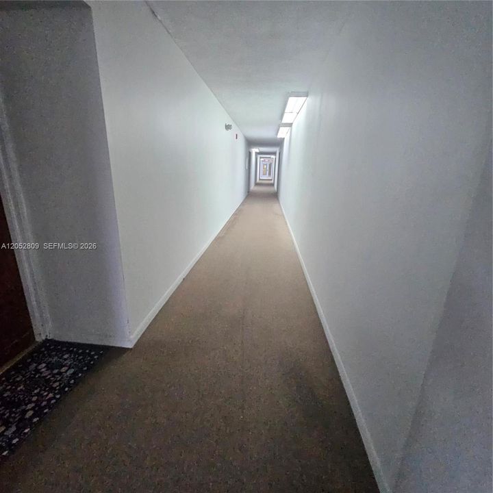 For Sale: $300,000 (3 beds, 2 baths, 1114 Square Feet)
