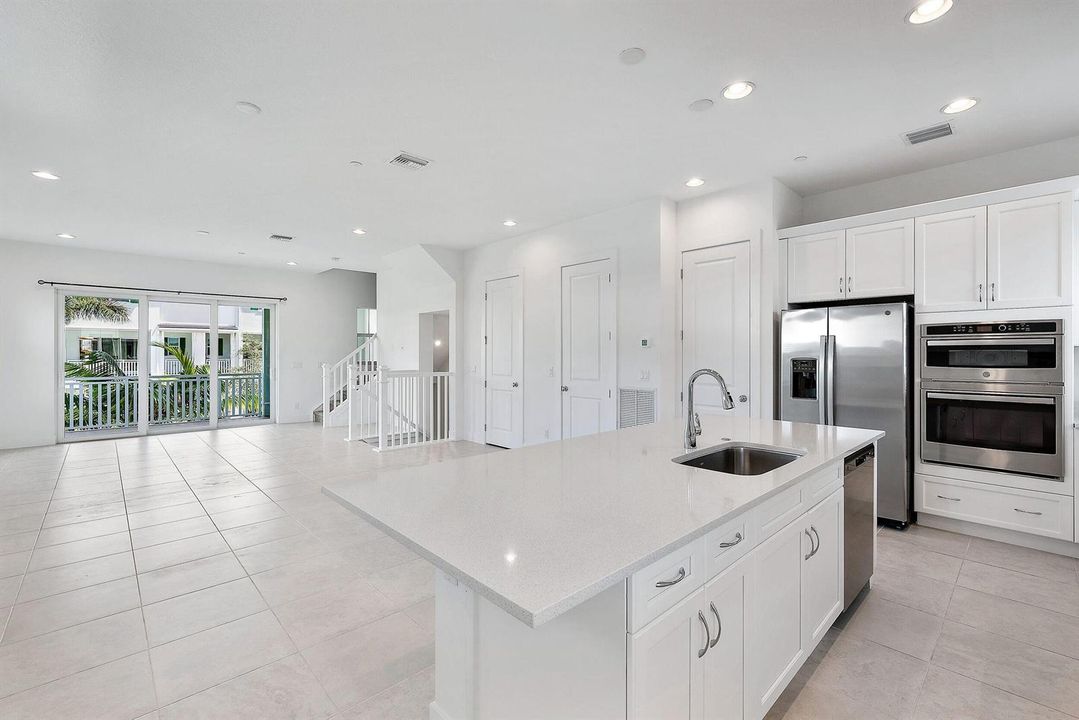 FAMILY ROOM 2