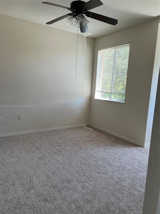 En Renta: $2,950 (3 camas, 2 baños, 1454 Pies cuadrados)
