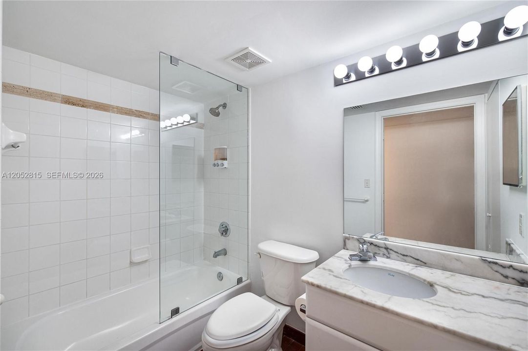 For Rent: $6,000 (3 beds, 2 baths, 1232 Square Feet)