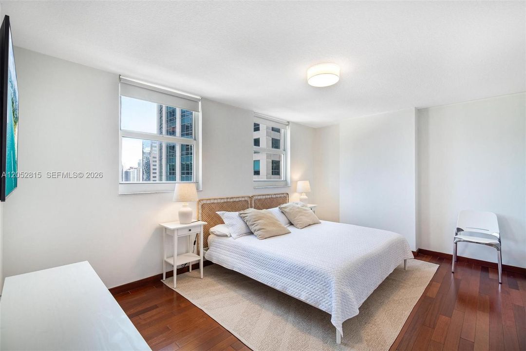 For Rent: $6,000 (3 beds, 2 baths, 1232 Square Feet)