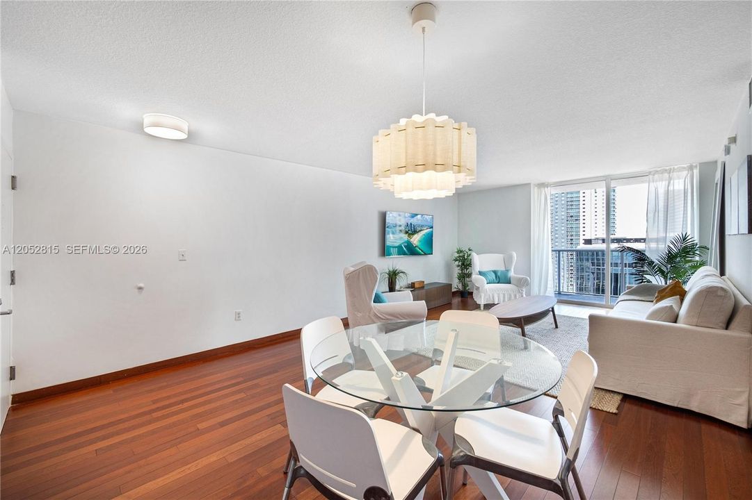 For Rent: $6,000 (3 beds, 2 baths, 1232 Square Feet)