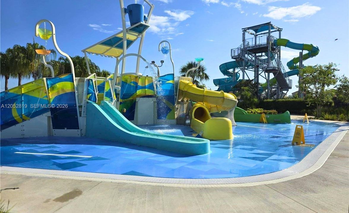 En Venta: $421,500 (5 camas, 4 baños, 0 Pies cuadrados)