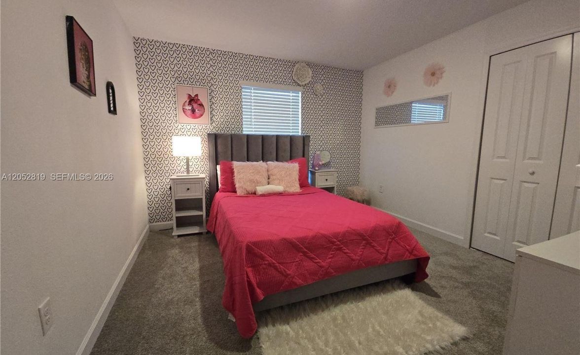 En Venta: $421,500 (5 camas, 4 baños, 0 Pies cuadrados)