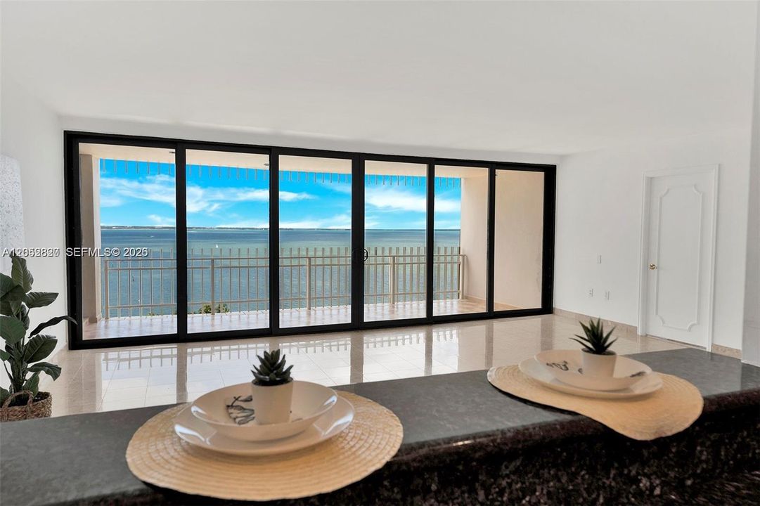 For Rent: $6,500 (2 beds, 2 baths, 1882 Square Feet)