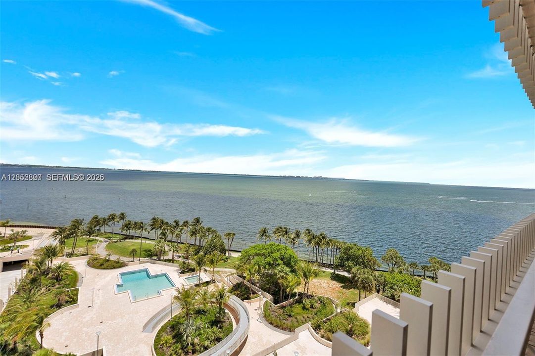 For Rent: $6,500 (2 beds, 2 baths, 1882 Square Feet)