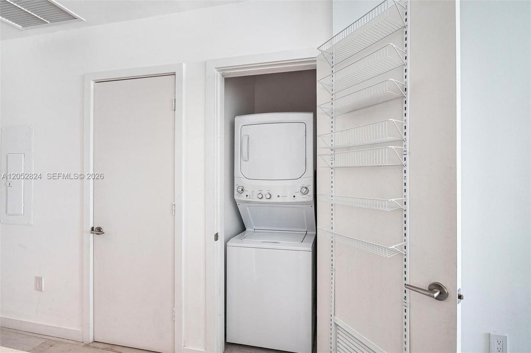 washer/dryer in-unit