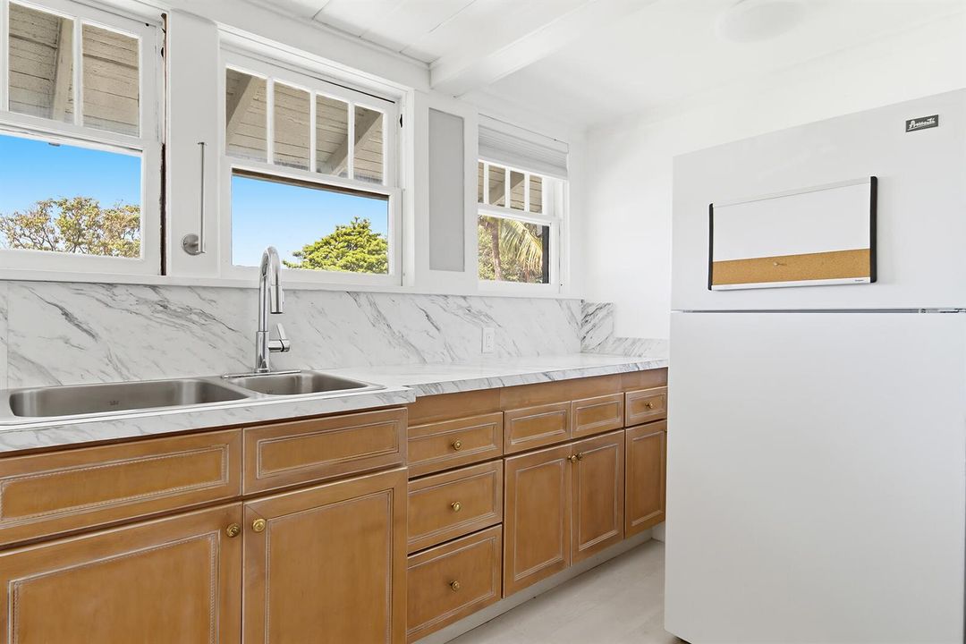 515-46TH-STREET-33407-013
