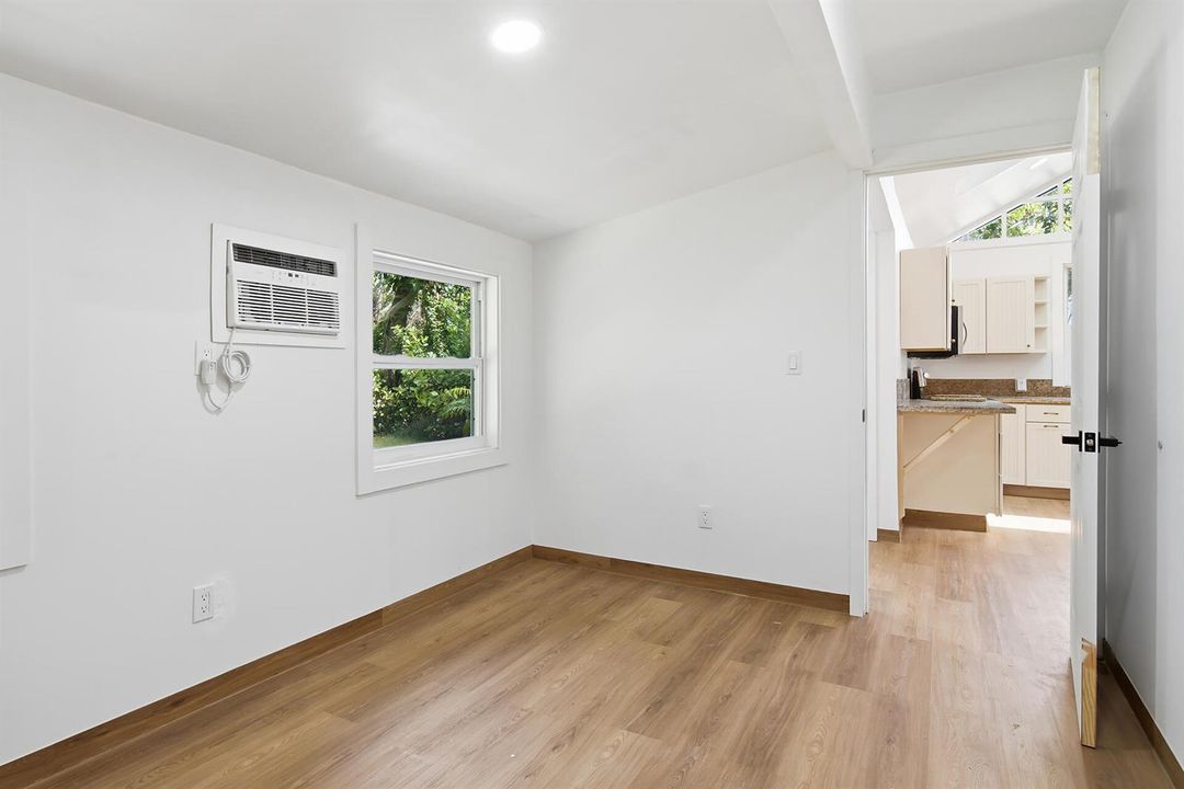 515-46TH-STREET-33407-032