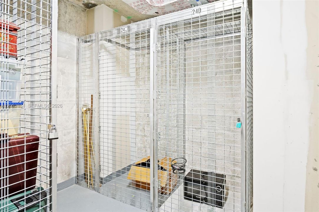 В аренду: $3,900 (2 спален, 2 ванн, 1010 Квадратных фут)