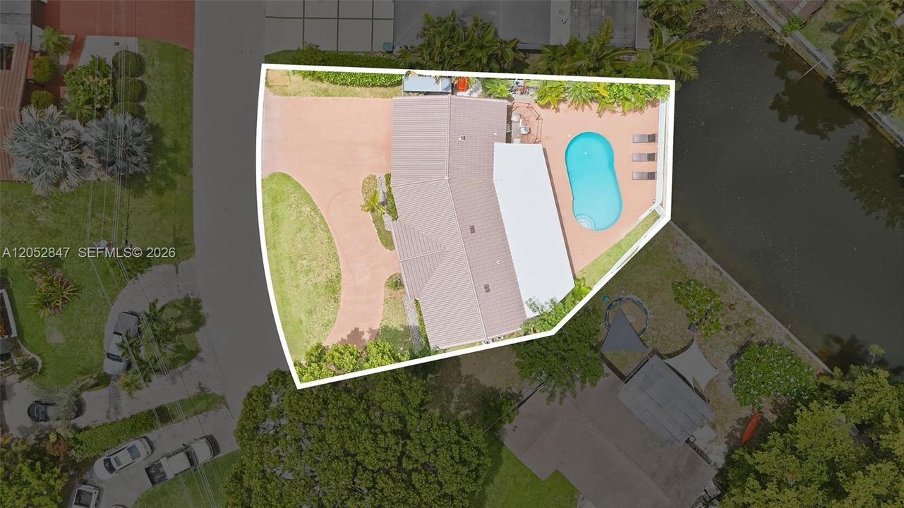 На продажу: $719,500 (3 спален, 2 ванн, 1550 Квадратных фут)