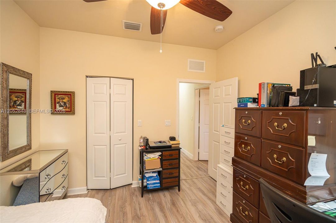 For Sale: $665,000 (4 beds, 2 baths, 2600 Square Feet)